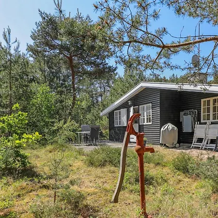 Holiday home Mosehytten Nexo